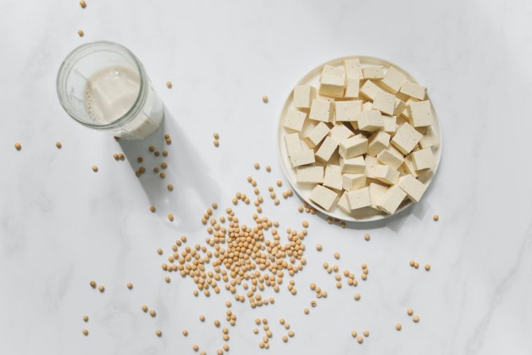 豆類製品含有豐富蛋白質，是純素人士吸收蛋白質的重要食材（圖：Pexels）。